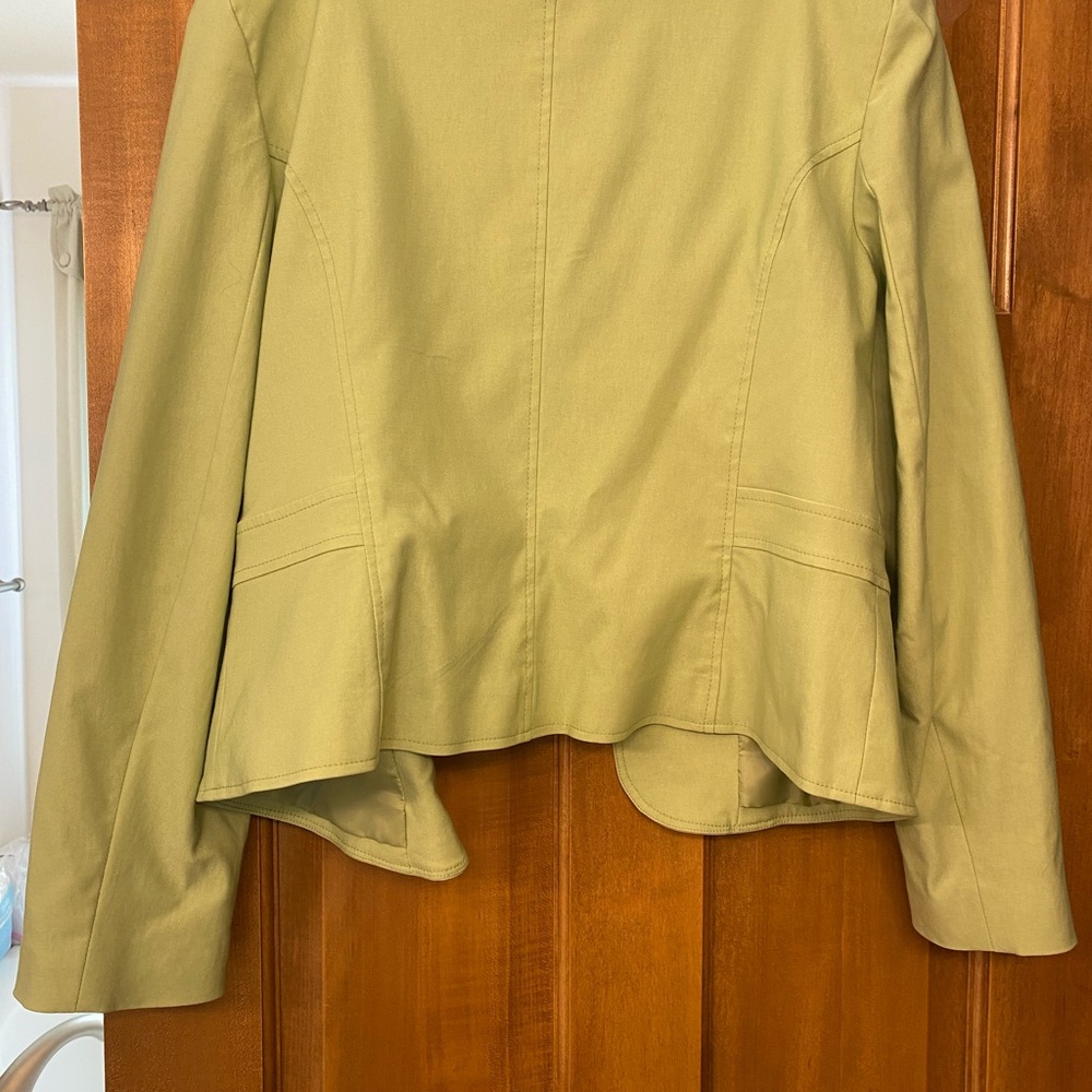 Mint green women’s zippered blazer - Picture 2 of 4